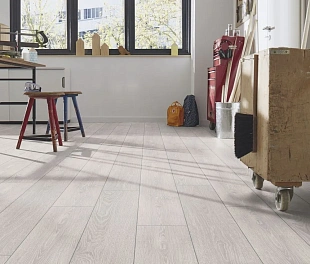 Ламинат Kronotex Robusto Дуб Столичный Светлый D2800